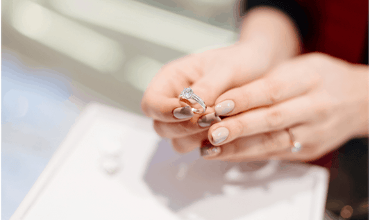 Private: How to Choose an Engagement Ring