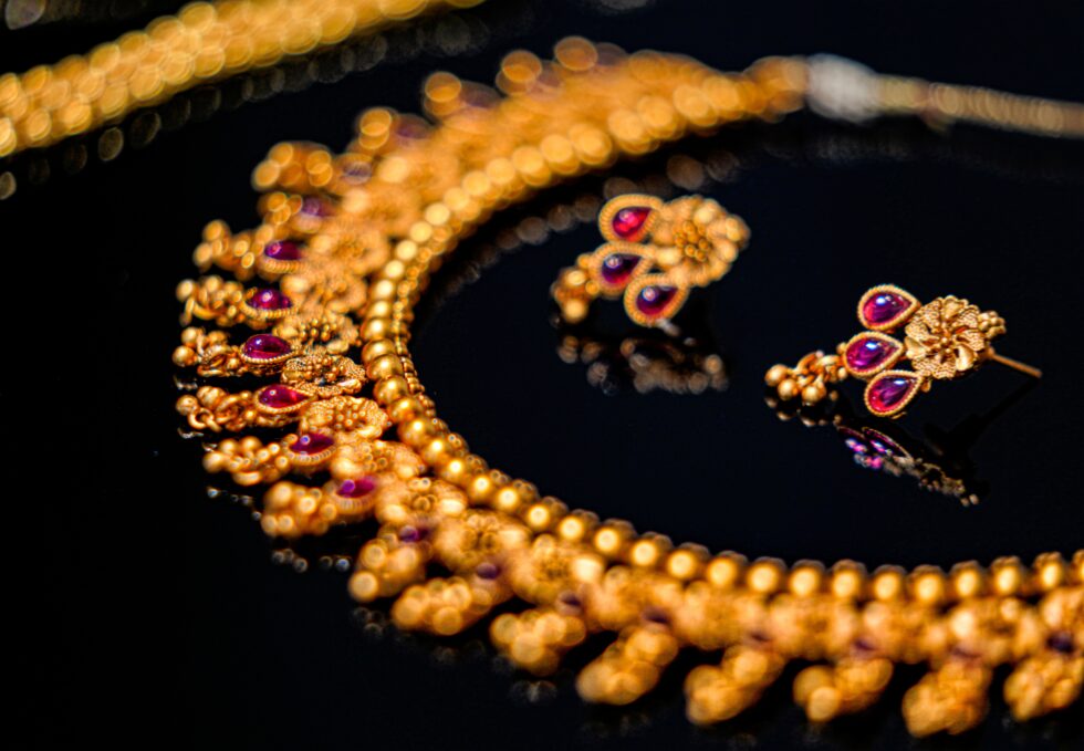 Bridal Jewellery Trends 2025: What Every Bride Should Know