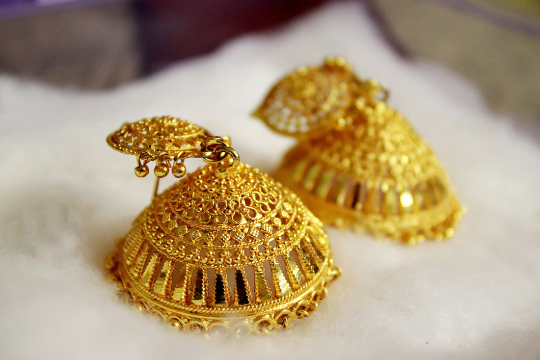 Everyday Tips on How to Take Care of Gold Jewellery You Wear Often