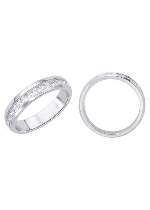 18k Channel Set Diamond Band 2.99g