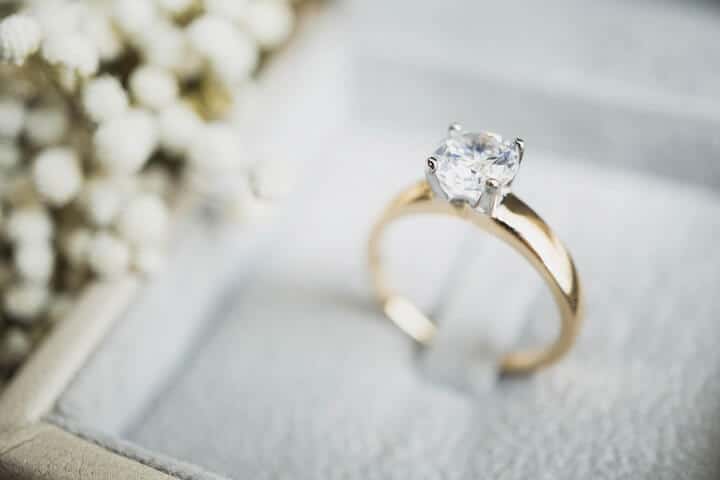 Reasons To Choose A Gold Ring For Your Engagement