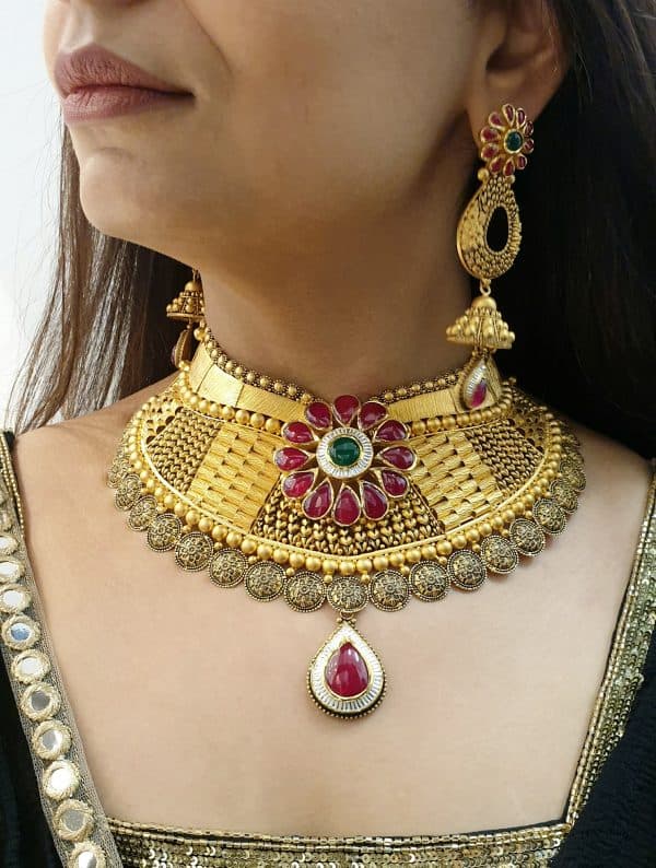 22k Gold Kundan Set Jewellery